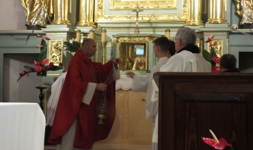 Będzin: poświęcenie ołtarzy i tabernakulum