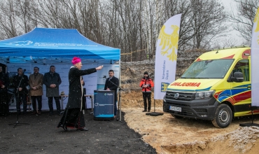 Sosnowiec: poświęcenie placu pod nowy budynek Pogotowia