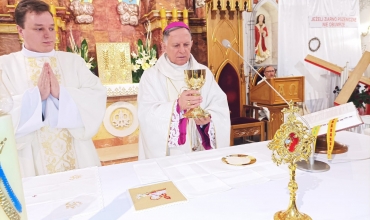 Sosnowiec: Abp Mokrzycki w parafii św. Barbary