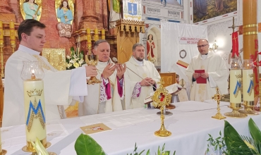 Sosnowiec: Abp Mokrzycki w parafii św. Barbary