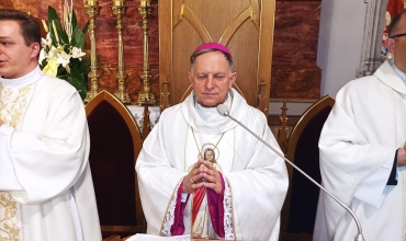 Sosnowiec: Abp Mokrzycki w parafii św. Barbary