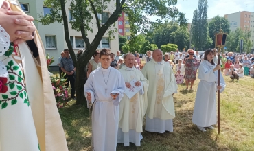 Sosnowiec: Prymicje w Boże Ciało