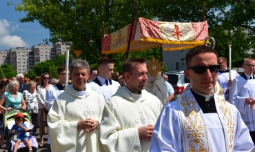 Sosnowiec: Boże Ciało z Biskupem