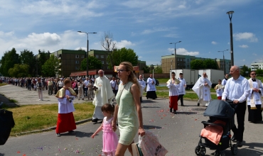 Sosnowiec: Boże Ciało z Biskupem